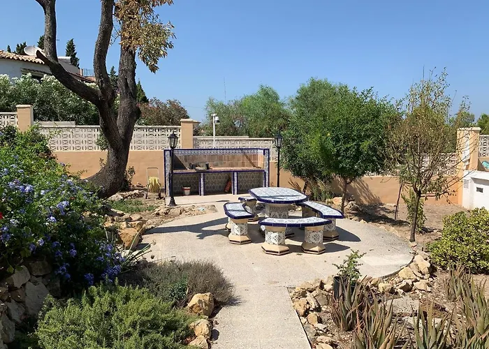 El Garbi 빌라 칼페