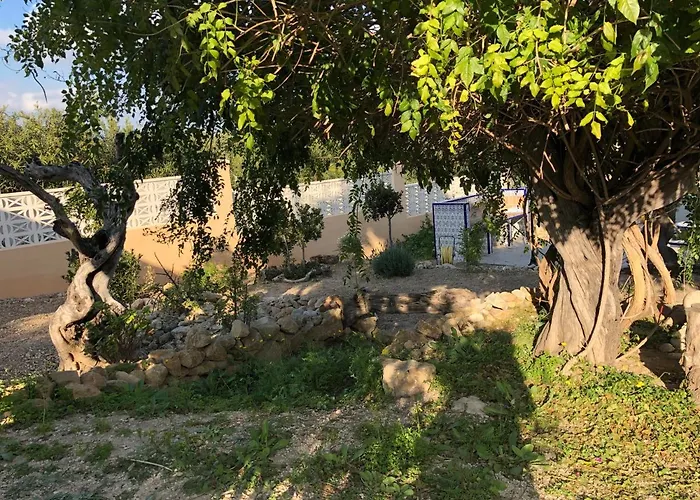 빌라 El Garbi 칼페