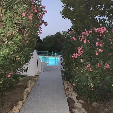 וילה El Garbi